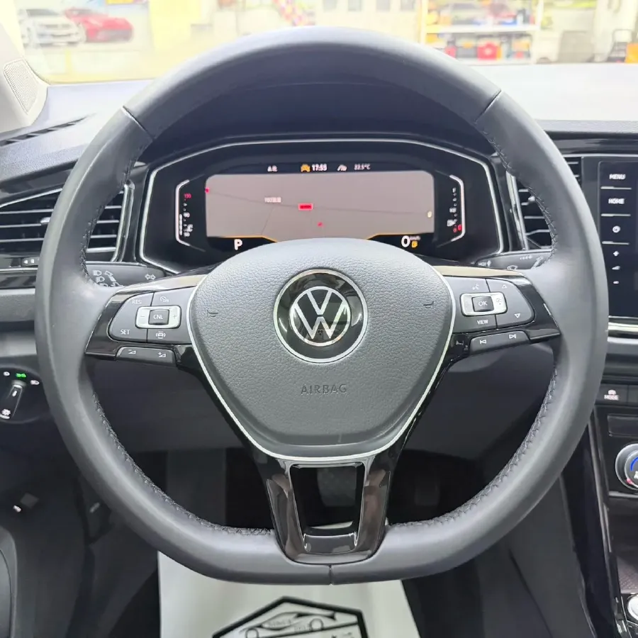 2022 Volkswagen T-Roc 1.4T 150HP L4 7DCT,autocango,china used car exporter,china ev exporter,chinese used car exporter,chinese used ev exporter