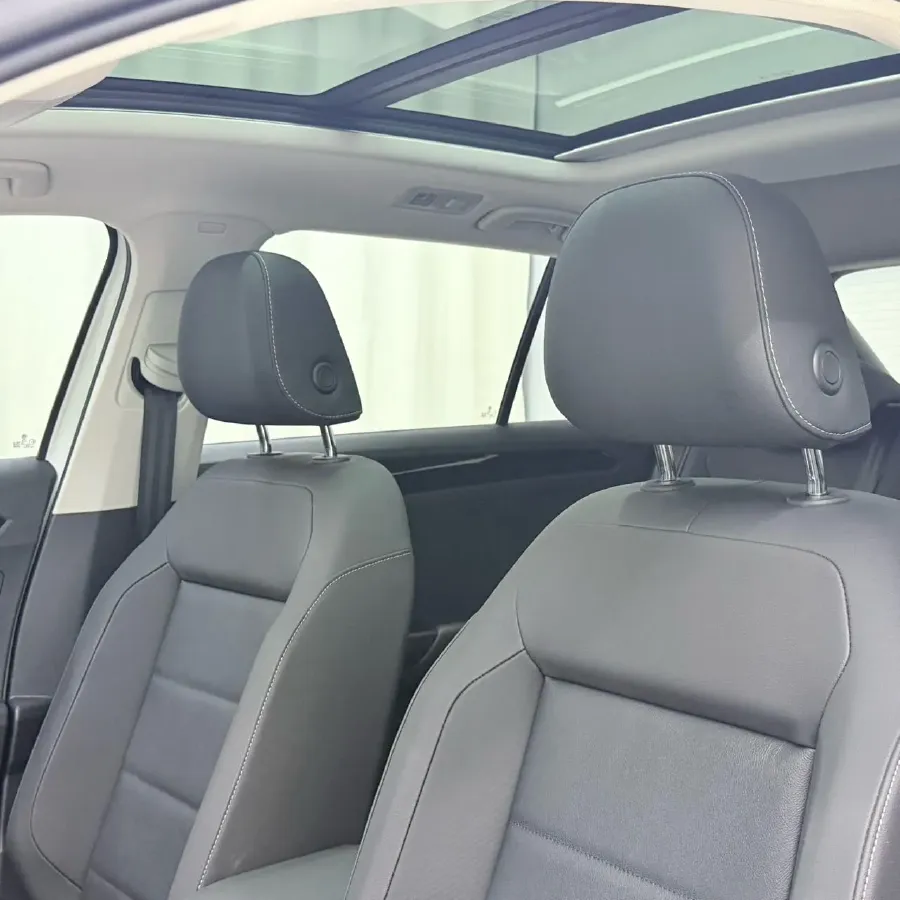 2022 Volkswagen T-Roc 1.4T 150HP L4 7DCT,autocango,china used car exporter,china ev exporter,chinese used car exporter,chinese used ev exporter