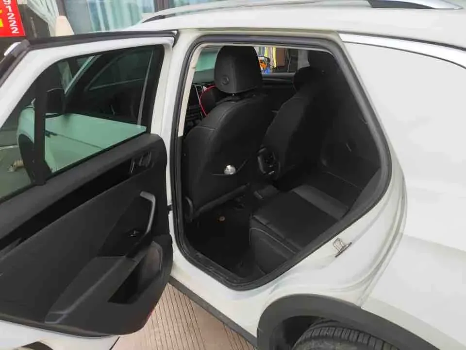 2022 Volkswagen T-Roc 1.4T 150HP L4 7DCT,autocango,china used car exporter,china ev exporter,chinese used car exporter,chinese used ev exporter