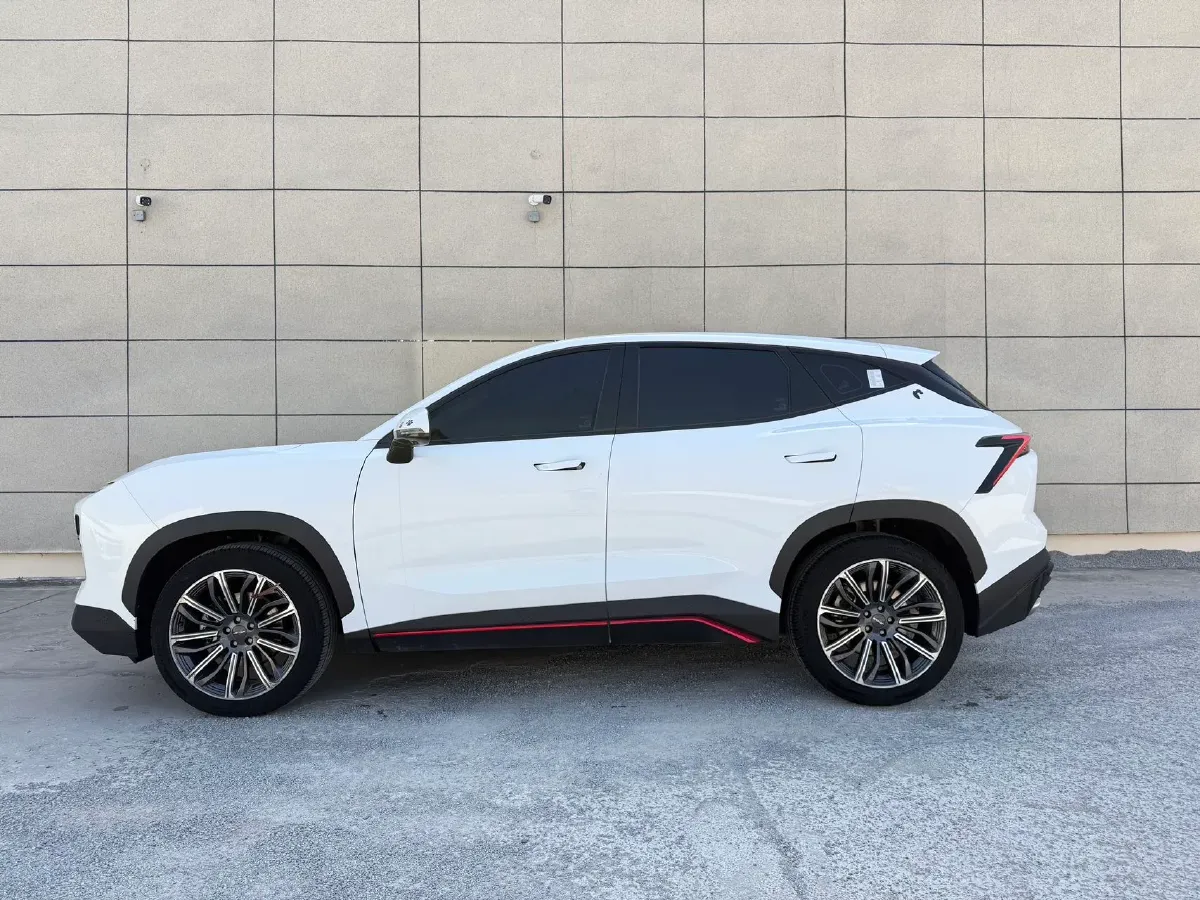 2022 Jetour DASHING 1.6T 197HP L4 7DCT,autocango,china used car exporter,china ev exporter,chinese used car exporter,chinese used ev exporter