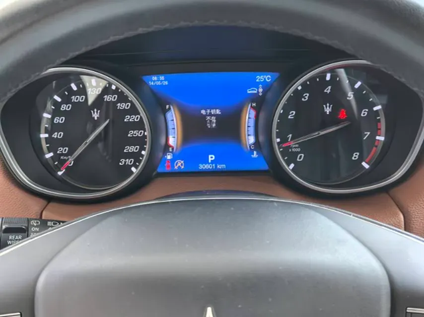2018 Jaguar XJ 3.0T 340HP V6 8AT,autocango,china used car exporter,china ev exporter,chinese used car exporter,chinese used ev exporter
