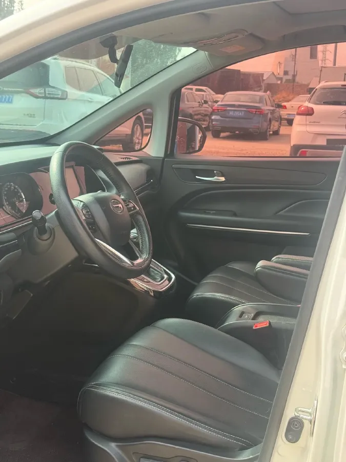 2021 GAC Trumpchi M6 1.5T 169HP L4 7DCT,autocango,china used car exporter,china ev exporter,chinese used car exporter,chinese used ev exporter