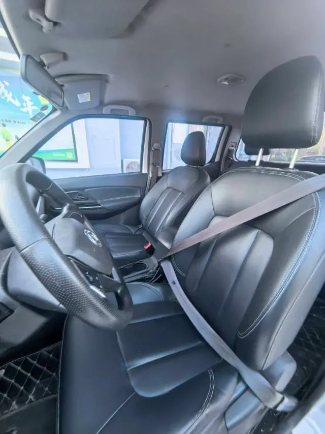 2021 Dongfeng RuiQi 2.4L 158HP L4 5MT,autocango,china used car exporter,china ev exporter,chinese used car exporter,chinese used ev exporter