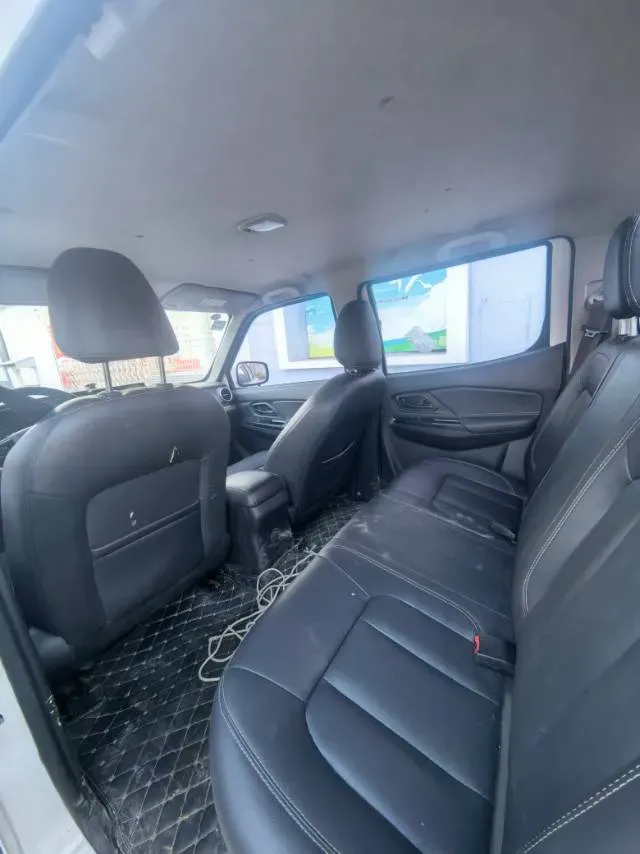 2021 Dongfeng RuiQi 2.4L 158HP L4 5MT,autocango,china used car exporter,china ev exporter,chinese used car exporter,chinese used ev exporter