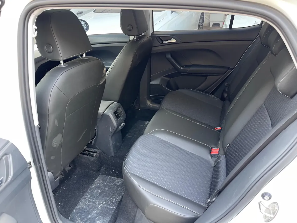 2021 Volkswagen Tacqua 1.5L 113HP L4 6AT,autocango,china used car exporter,china ev exporter,chinese used car exporter,chinese used ev exporter