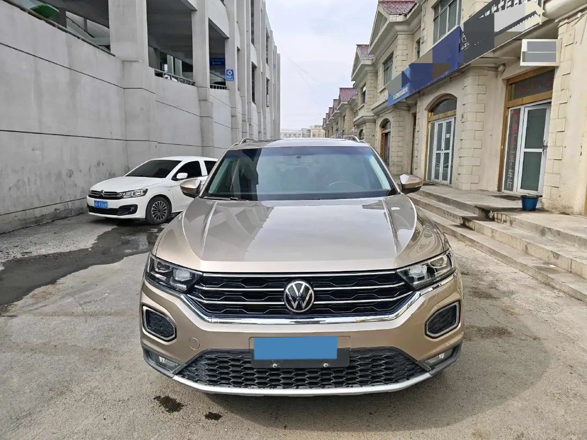 2021 Volkswagen T-Roc 1.4T 150HP L4 7DCT,autocango,china used car exporter,china ev exporter,chinese used car exporter,chinese used ev exporter