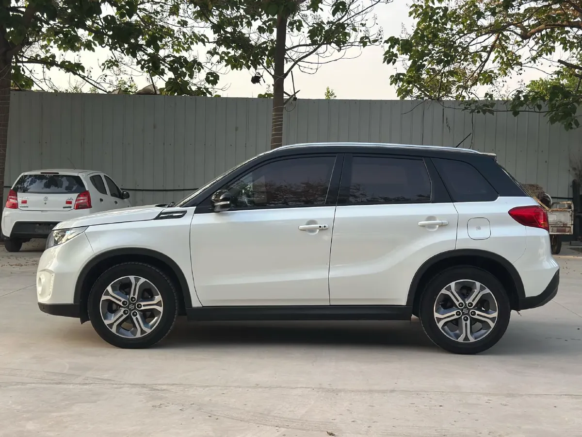 2016 Suzuki Vitara 1.4T 140HP L4 6AT,autocango,china used car exporter,china ev exporter,chinese used car exporter,chinese used ev exporter