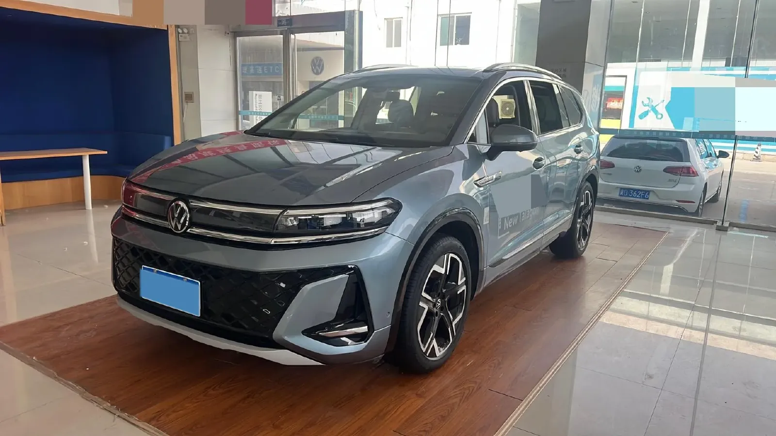 2024 Volkswagen Talagon 2.0T 220HP L4 7DCT,autocango,china used car exporter,china ev exporter,chinese used car exporter,chinese used ev exporter