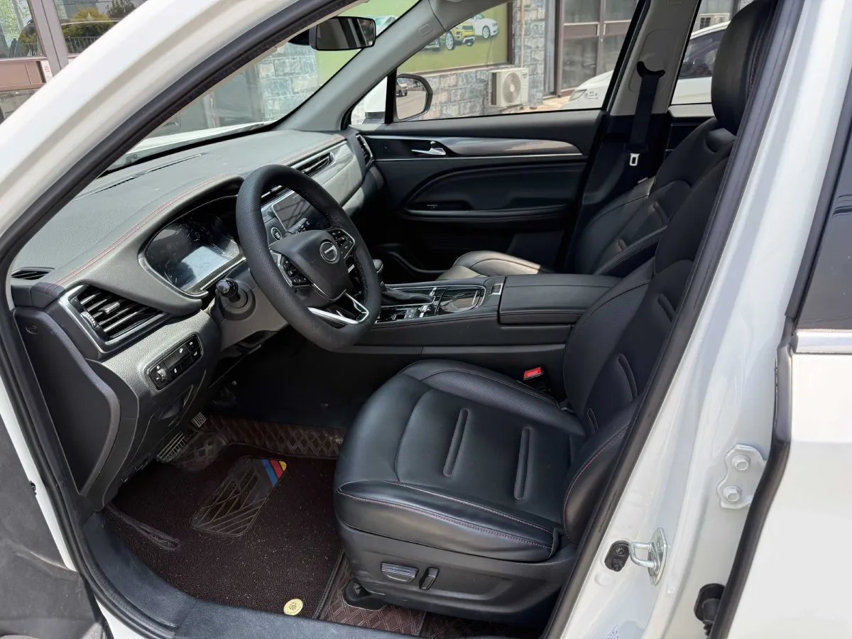 2022 GAC Trumpchi GS4 Plus 2.0T 252HP L4 6AT,autocango,china used car exporter,china ev exporter,chinese used car exporter,chinese used ev exporter