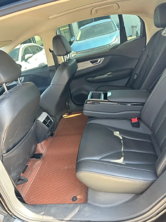 2023 HongQi E-QM5 BEV 54KWH,autocango,china used car exporter,china ev exporter,chinese used car exporter,chinese used ev exporter