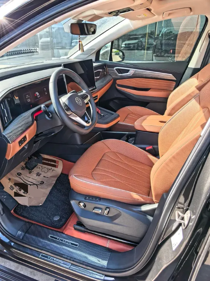 2026 Volkswagen Talagon 2.0T 272HP L4 7DCT,autocango,china used car exporter,china ev exporter,chinese used car exporter,chinese used ev exporter
