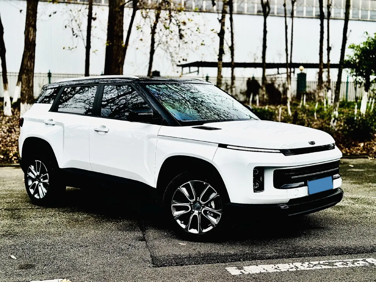 2026 Geely ICON 1.5T 181HP L4 7DCT,autocango,china used car exporter,china ev exporter,chinese used car exporter,chinese used ev exporter