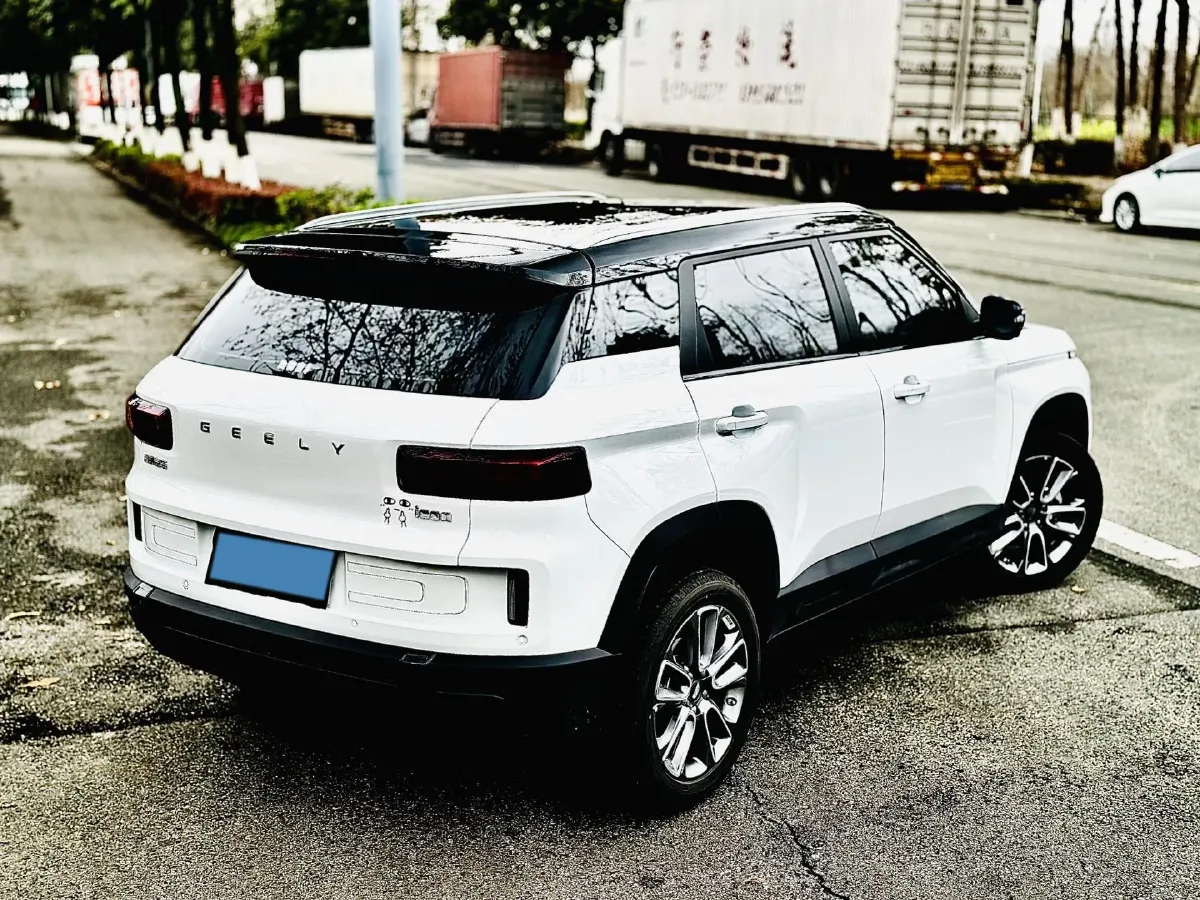 2026 Geely ICON 1.5T 181HP L4 7DCT,autocango,china used car exporter,china ev exporter,chinese used car exporter,chinese used ev exporter