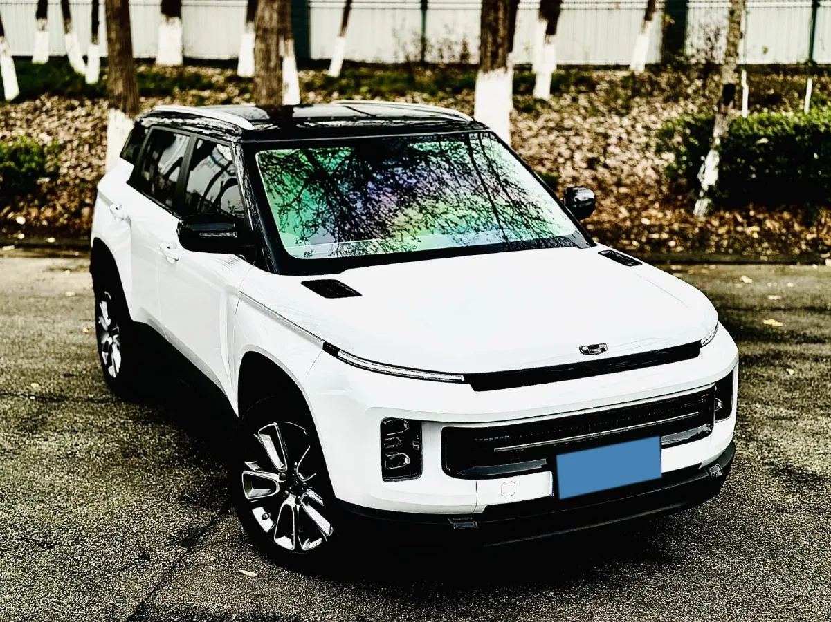2026 Geely ICON 1.5T 181HP L4 7DCT,autocango,china used car exporter,china ev exporter,chinese used car exporter,chinese used ev exporter
