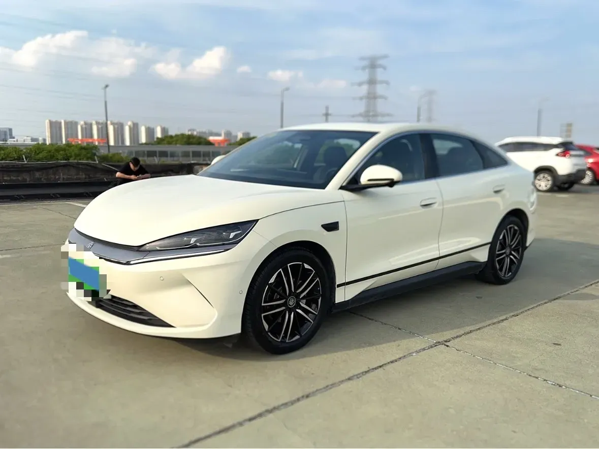 2025 BYD QinL BEV,autocango,china used car exporter,china ev exporter,chinese used car exporter,chinese used ev exporter