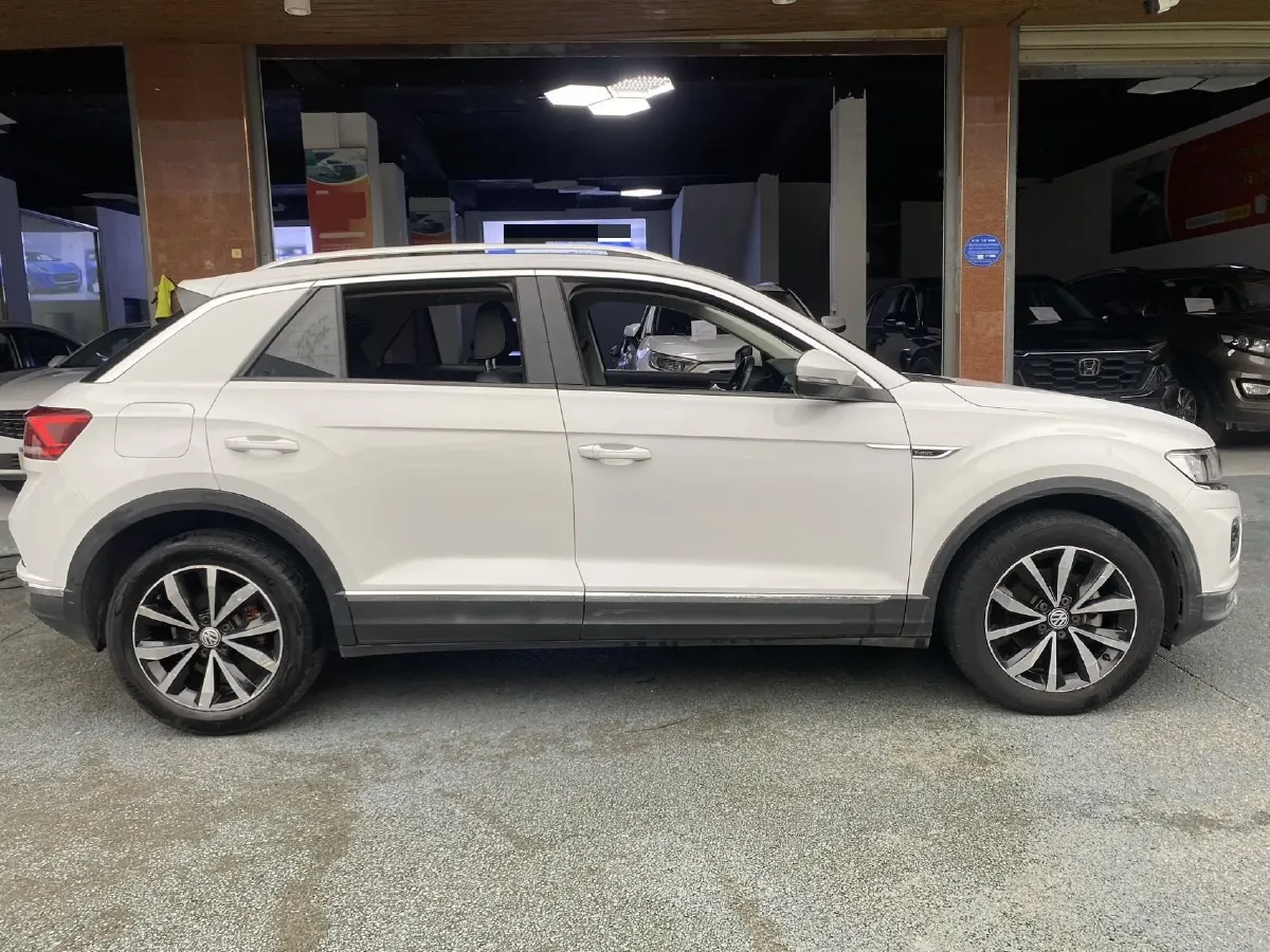 2018 Borgward BX7 2.0T 224HP L4 6AT,autocango,china used car exporter,china ev exporter,chinese used car exporter,chinese used ev exporter
