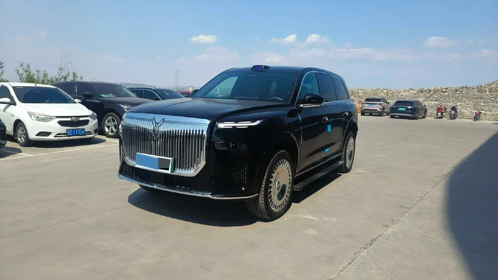 2026 Voyah TaiShan 1.5T 150HP L4 PHEV,autocango,china used car exporter,china ev exporter,chinese used car exporter,chinese used ev exporter