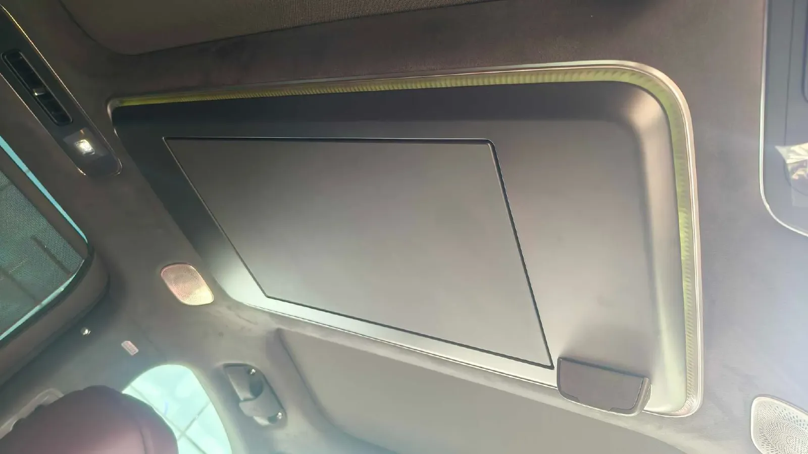 2026 Voyah TaiShan 1.5T 150HP L4 PHEV,autocango,china used car exporter,china ev exporter,chinese used car exporter,chinese used ev exporter