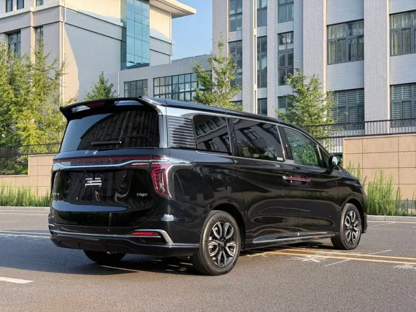 2023 HongQi HQ9 2.0T 252HP L4 8AT,autocango,china used car exporter,china ev exporter,chinese used car exporter,chinese used ev exporter