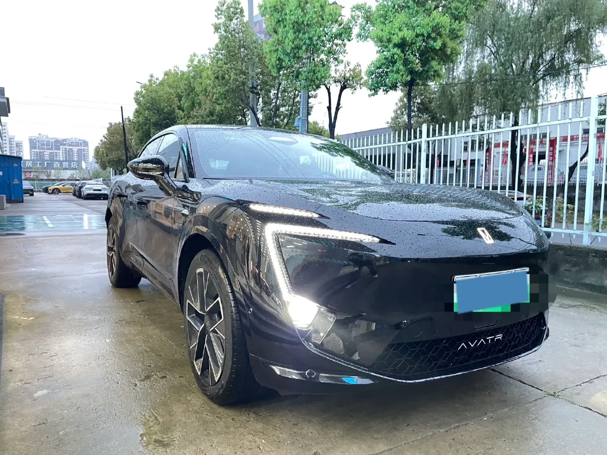 2025 Avatr 11 1.5T 156HP L4 REEV 39.05KWH,autocango,china used car exporter,china ev exporter,chinese used car exporter,chinese used ev exporter