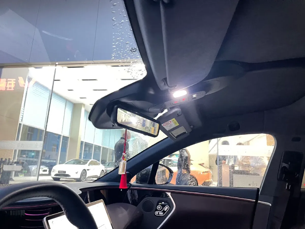 2025 Avatr 11 1.5T 156HP L4 REEV 39.05KWH,autocango,china used car exporter,china ev exporter,chinese used car exporter,chinese used ev exporter