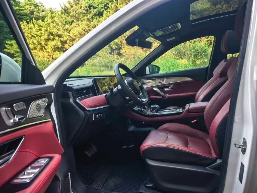 2021 Jetour X70 1.6T 197HP L4 7DCT,autocango,china used car exporter,china ev exporter,chinese used car exporter,chinese used ev exporter