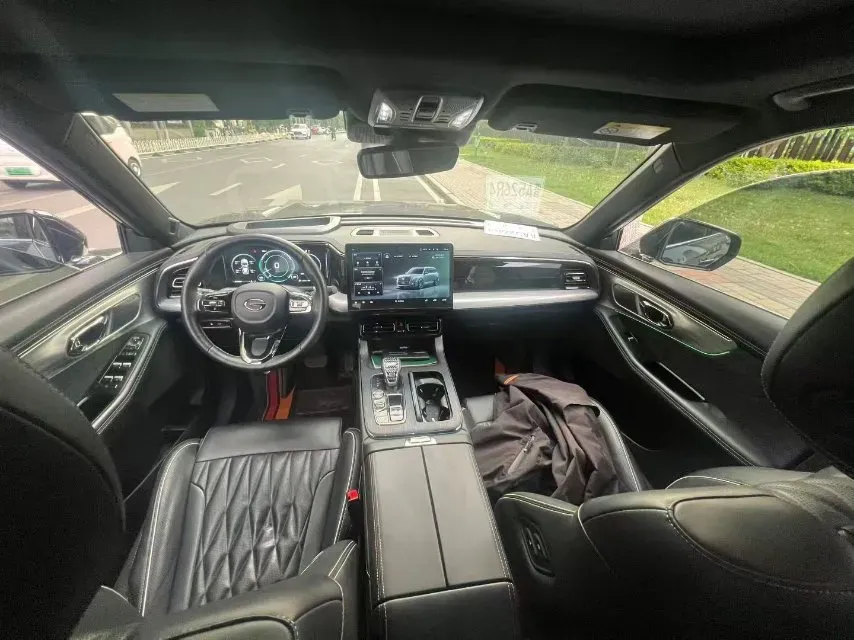 2022 GAC Trumpchi GS8 2.0T 252HP L4 8AT,autocango,china used car exporter,china ev exporter,chinese used car exporter,chinese used ev exporter