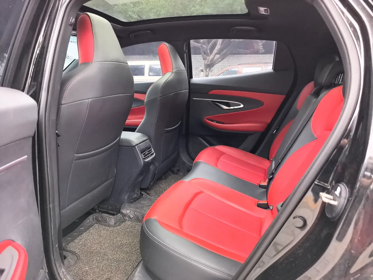 2020 ChangAn UNI-T 1.5T 180HP L4 7DCT,autocango,china used car exporter,china ev exporter,chinese used car exporter,chinese used ev exporter