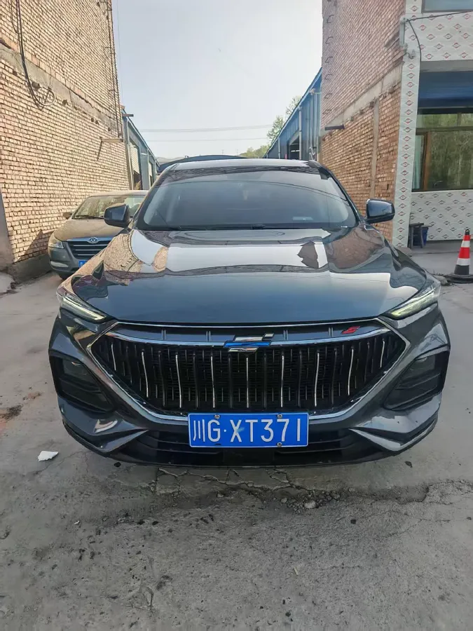 2020 ChangAn UNI-T 1.5T 180HP L4 7DCT,autocango,china used car exporter,china ev exporter,chinese used car exporter,chinese used ev exporter
