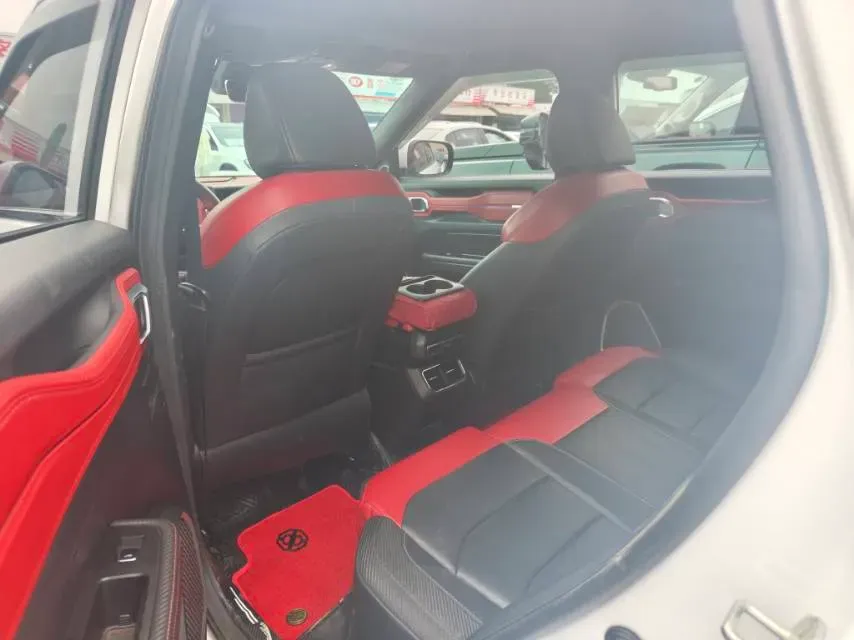 2020 Geely ICON 1.5T 177HP L3 7DCT,autocango,china used car exporter,china ev exporter,chinese used car exporter,chinese used ev exporter