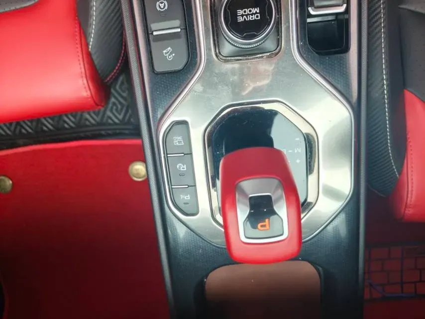 2020 Geely ICON 1.5T 177HP L3 7DCT,autocango,china used car exporter,china ev exporter,chinese used car exporter,chinese used ev exporter