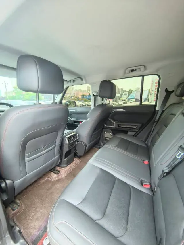 2023 Jetour Traveller 2.0T 254HP L4 7DCT,autocango,china used car exporter,china ev exporter,chinese used car exporter,chinese used ev exporter