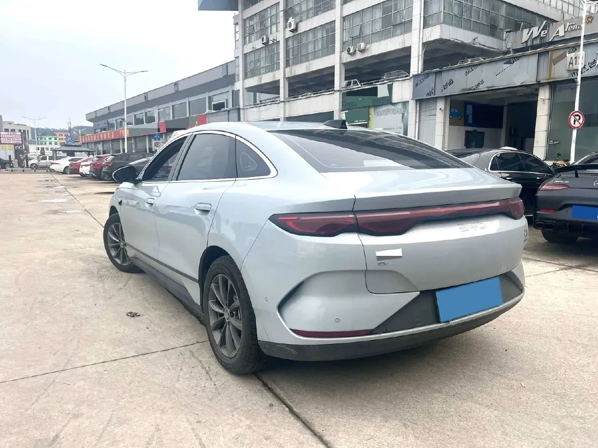 2025 BYD QinL BEV,autocango,china used car exporter,china ev exporter,chinese used car exporter,chinese used ev exporter