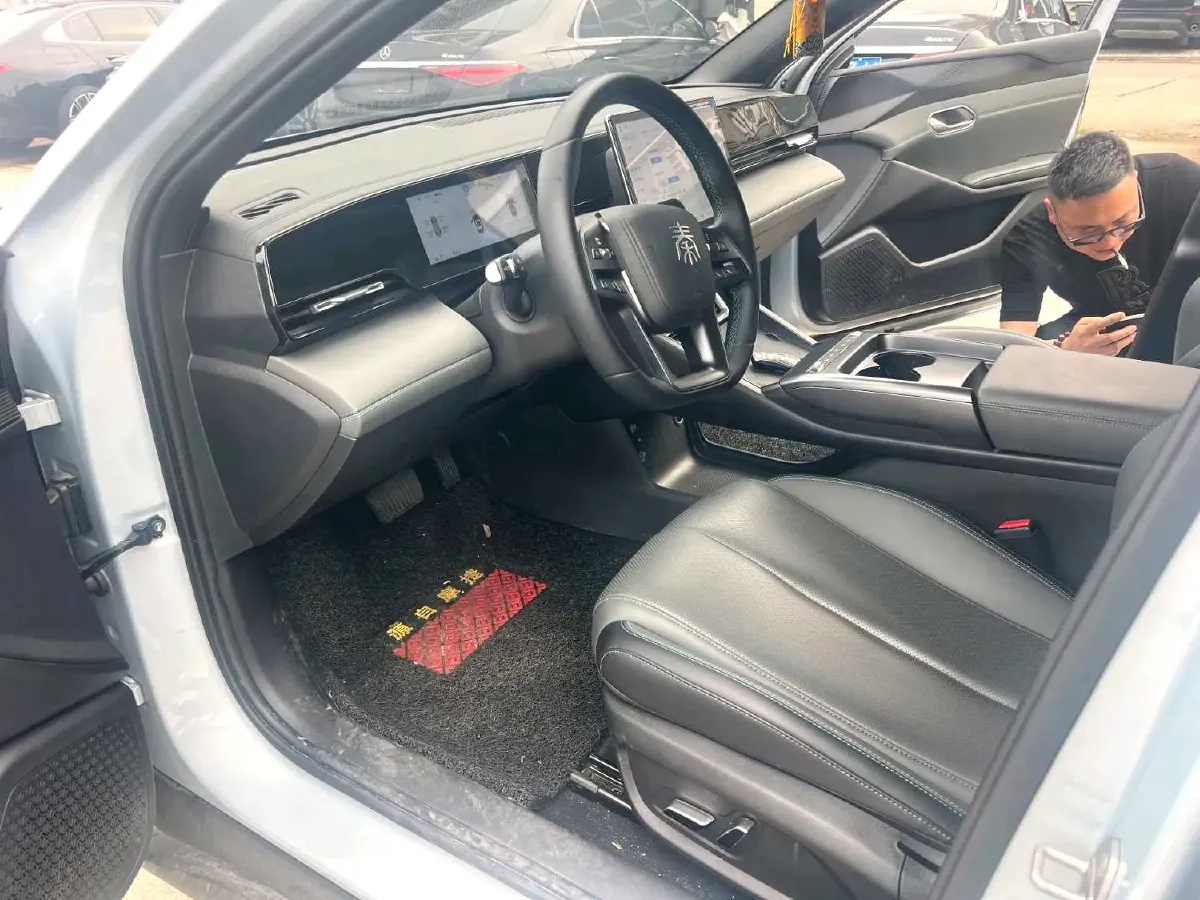 2025 BYD QinL BEV,autocango,china used car exporter,china ev exporter,chinese used car exporter,chinese used ev exporter