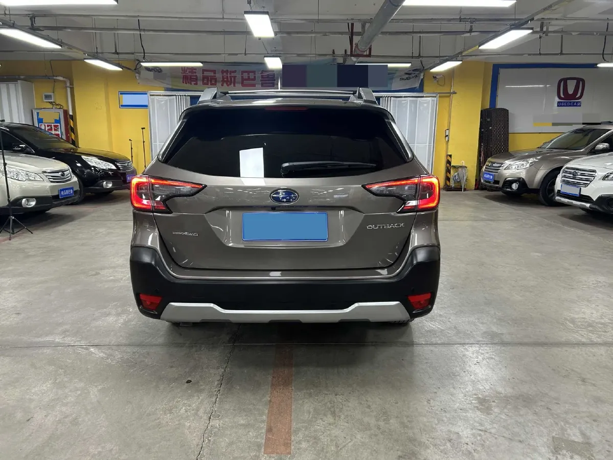 2021 Subaru Outback 2.5L 169HP H4 CVT,autocango,china used car exporter,china ev exporter,chinese used car exporter,chinese used ev exporter
