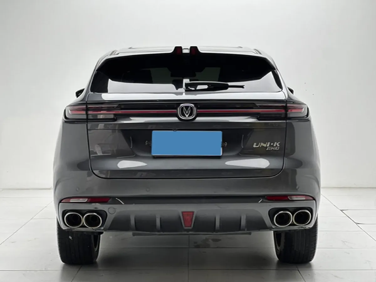 2021 ChangAn UNI-K 2.0T 233HP L4 8AT,autocango,china used car exporter,china ev exporter,chinese used car exporter,chinese used ev exporter