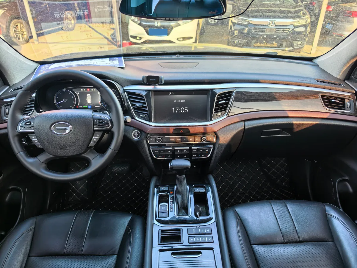 2017 GAC Trumpchi GS8 2.0T 201HP L4 6AT,autocango,china used car exporter,china ev exporter,chinese used car exporter,chinese used ev exporter