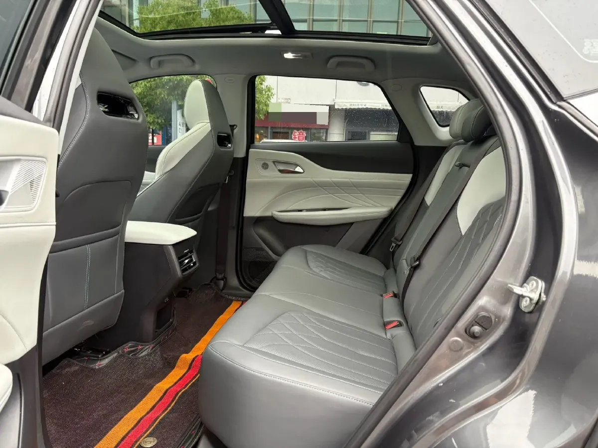 2024 ChangAn UNI-Z 1.5L 98HP L4 E-CVT PHEV 18.4KWH,autocango,china used car exporter,china ev exporter,chinese used car exporter,chinese used ev exporter