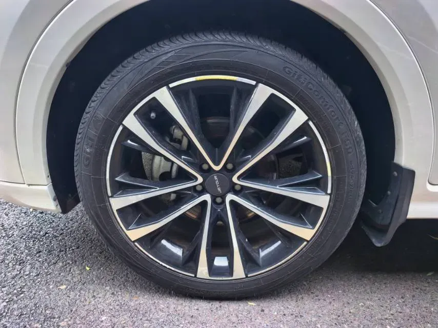 2021 Jetour X70 Plus 1.6T 197HP L4 7DCT,autocango,china used car exporter,china ev exporter,chinese used car exporter,chinese used ev exporter