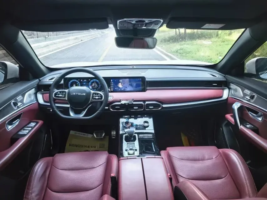 2021 Jetour X70 Plus 1.6T 197HP L4 7DCT,autocango,china used car exporter,china ev exporter,chinese used car exporter,chinese used ev exporter