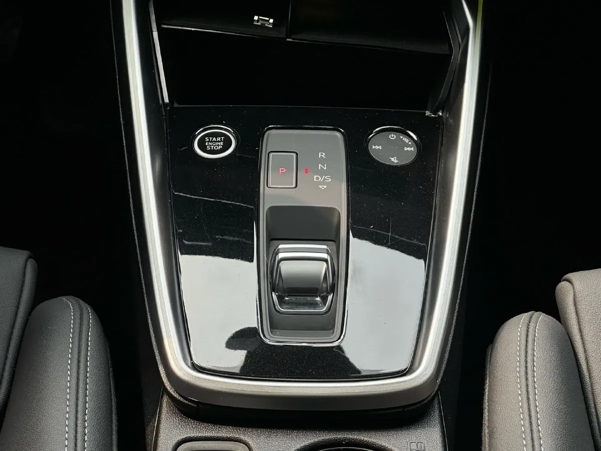 2023 Audi A3 1.4T 150HP L4 7DCT,autocango,china used car exporter,china ev exporter,chinese used car exporter,chinese used ev exporter