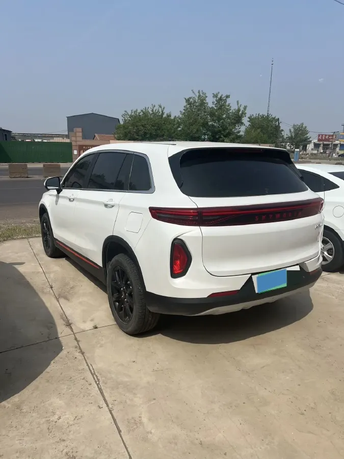 2024 Skyworth HT-i 1.5L 110HP L4 E-CVT PHEV 21.68KWH,autocango,china used car exporter,china ev exporter,chinese used car exporter,chinese used ev exporter