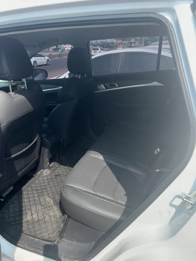 2024 Skyworth HT-i 1.5L 110HP L4 E-CVT PHEV 21.68KWH,autocango,china used car exporter,china ev exporter,chinese used car exporter,chinese used ev exporter