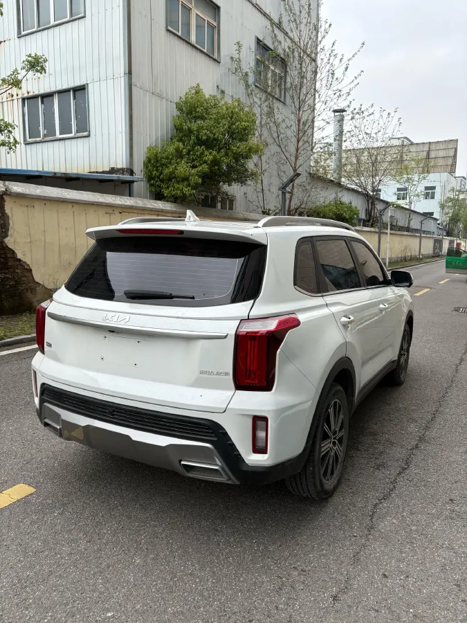 2021 Kia Sportage R 2.0L 161HP L4 6AT,autocango,china used car exporter,china ev exporter,chinese used car exporter,chinese used ev exporter