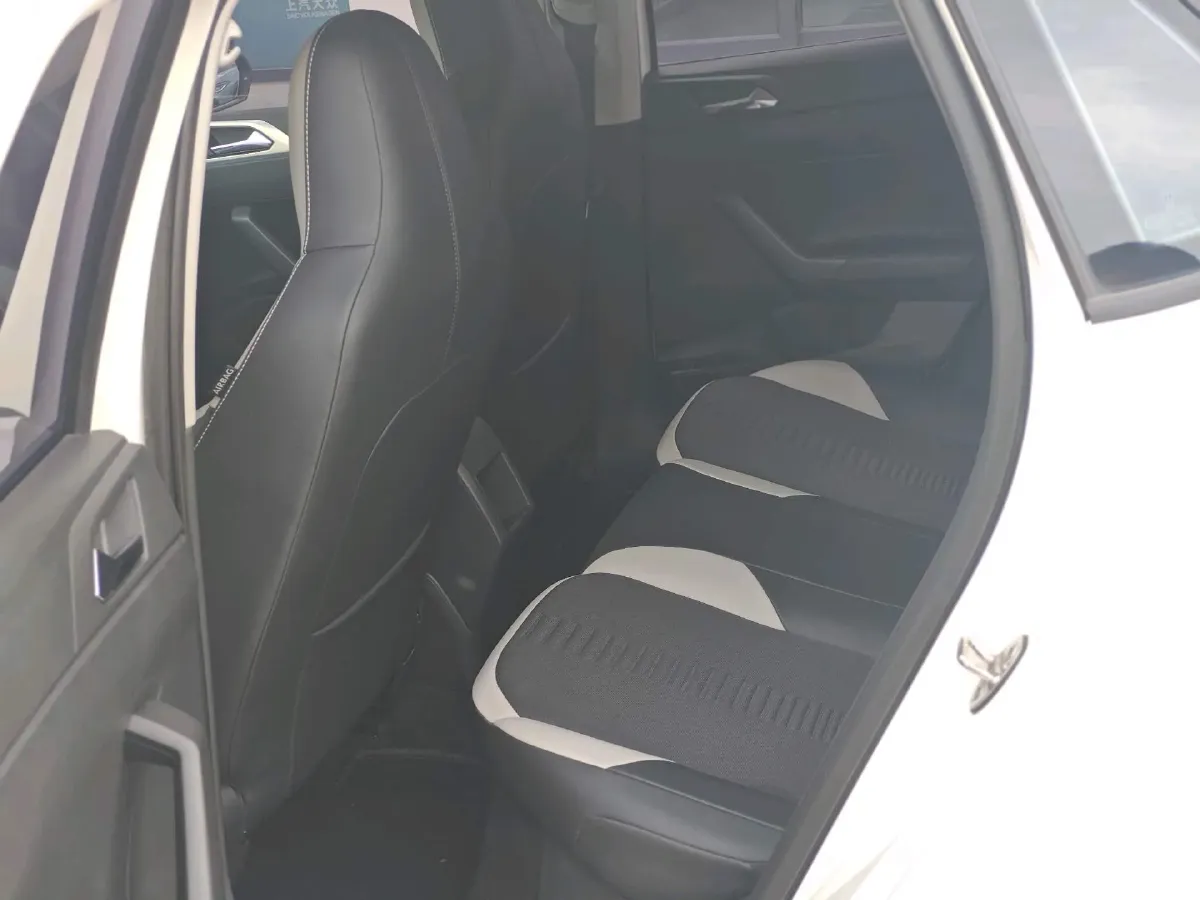 2021 Haval H6 1.5T 169HP L4 7DCT,autocango,china used car exporter,china ev exporter,chinese used car exporter,chinese used ev exporter