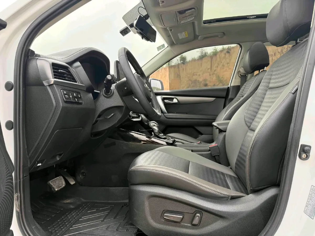 2019 Kia Sportage R 2.0L 160HP L4 6AT,autocango,china used car exporter,china ev exporter,chinese used car exporter,chinese used ev exporter