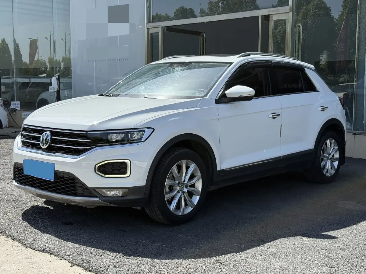 2020 Volkswagen T-Roc 1.4T 131HP L4 7DCT,autocango,china used car exporter,china ev exporter,chinese used car exporter,chinese used ev exporter