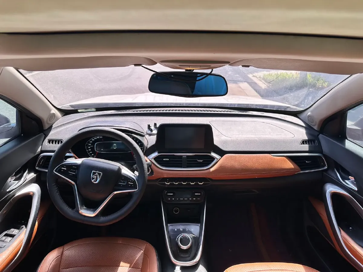 2019 Geely Emgrand GS 1.8L 133HP L4 6MT,autocango,china used car exporter,china ev exporter,chinese used car exporter,chinese used ev exporter