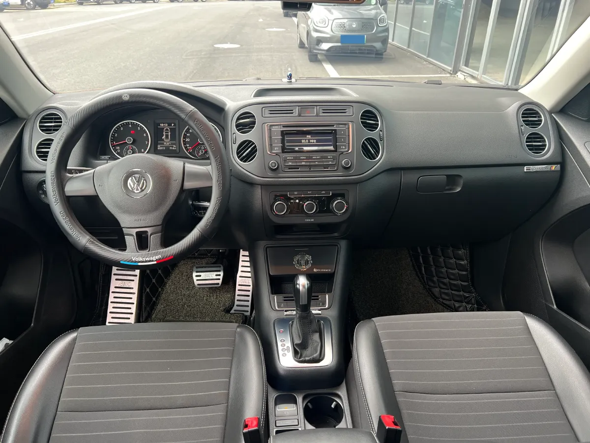 2017 MAXUS T60 2.0T 224HP L4 6AT,autocango,china used car exporter,china ev exporter,chinese used car exporter,chinese used ev exporter