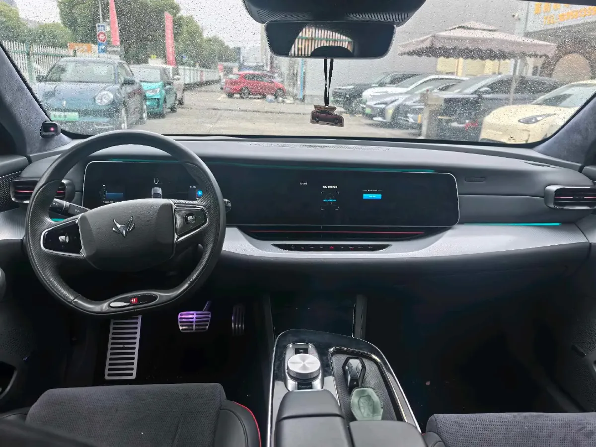2022 ARCFOX αS BEV 74.5KWH,autocango,china used car exporter,china ev exporter,chinese used car exporter,chinese used ev exporter